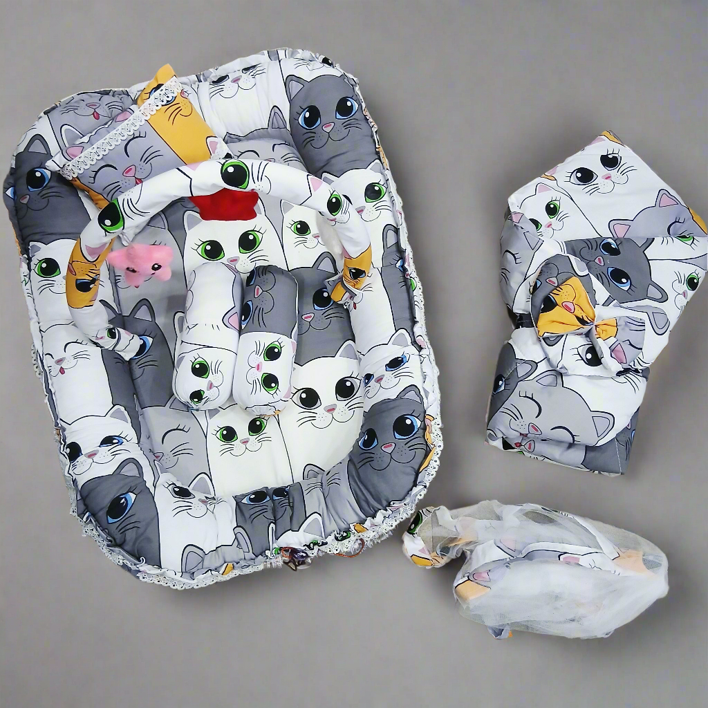 6 Pieces Rattle snuggle grey multi cats