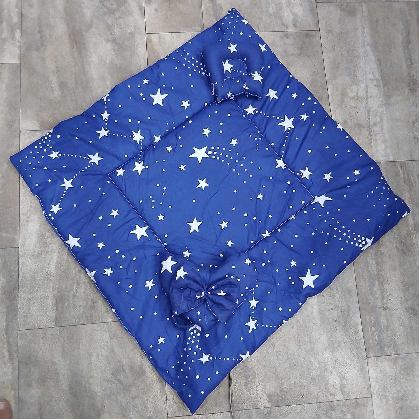 Bow Hearts Ribbon Carry Nest blue white stars