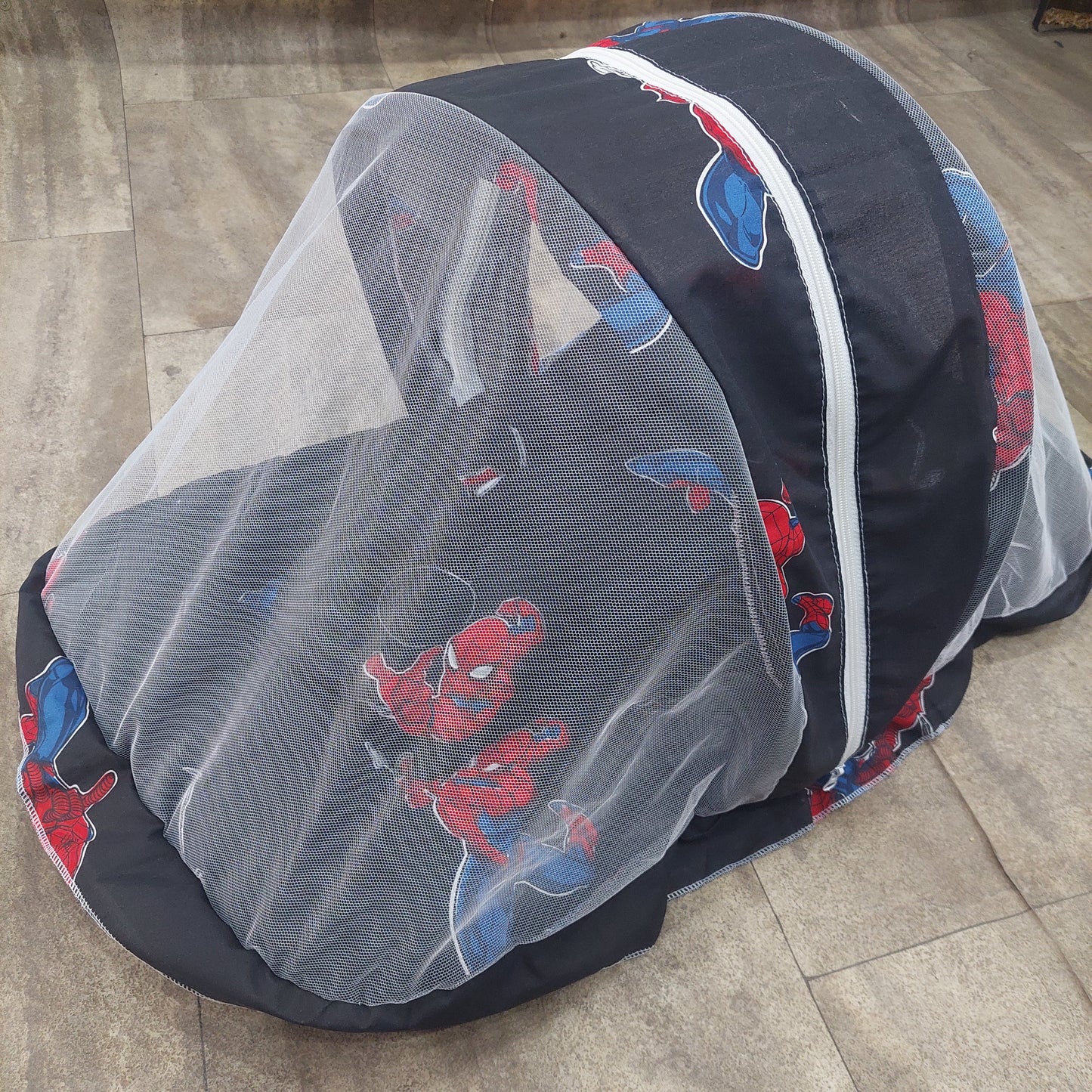 Mosquito Net black spiderman