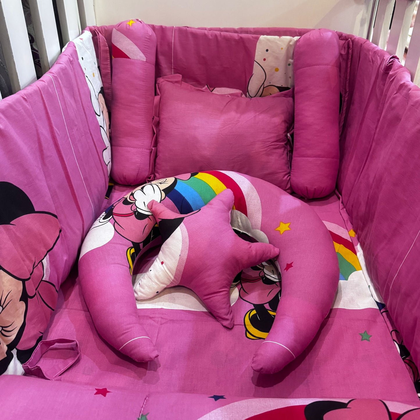 8 Pieces Cot Set pink Minnie mouse