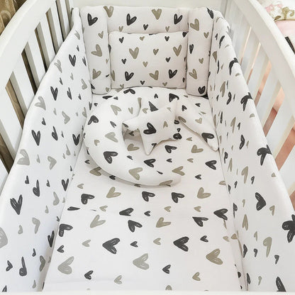 8 Pieces Cot Set white hearts