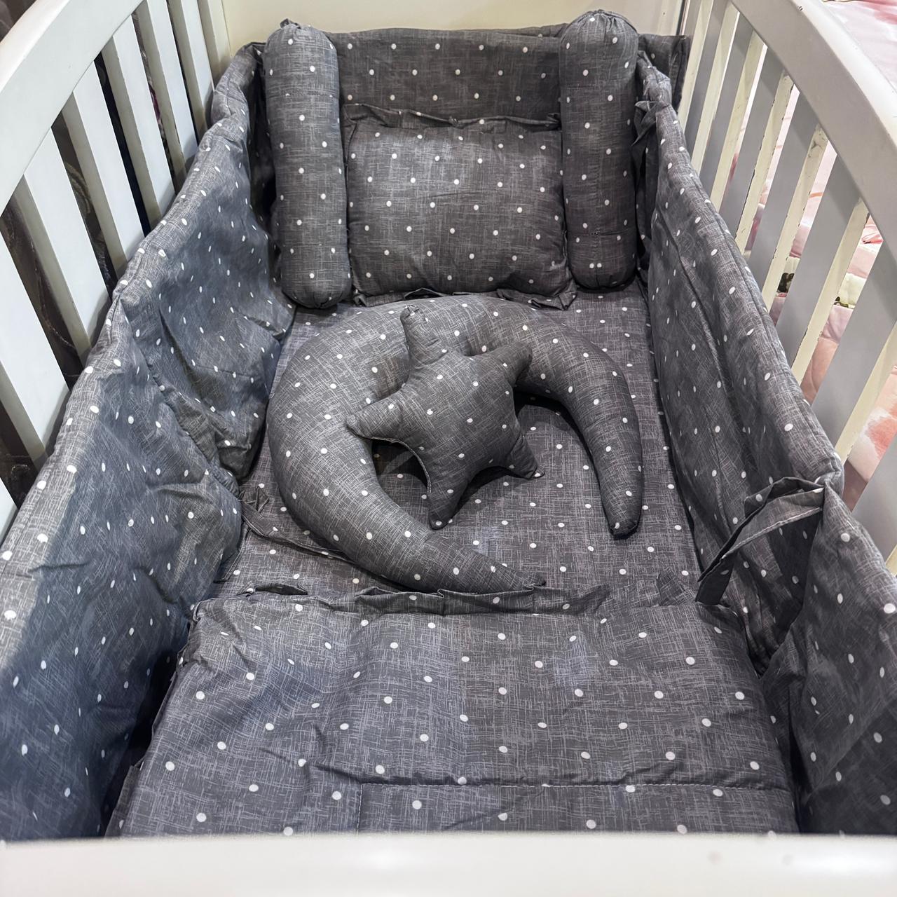 8 Pieces Cot Set Grey dots